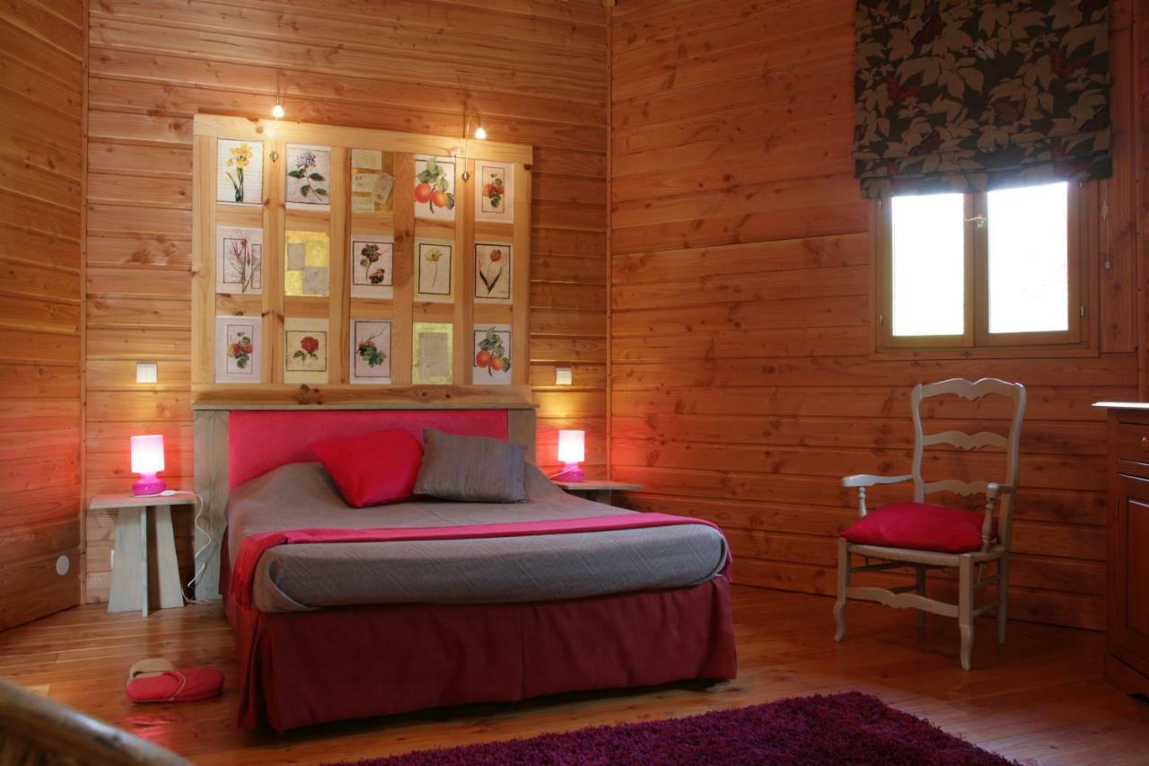 Le Refuge Des Pots Rouges Villa Cros  Eksteriør billede
