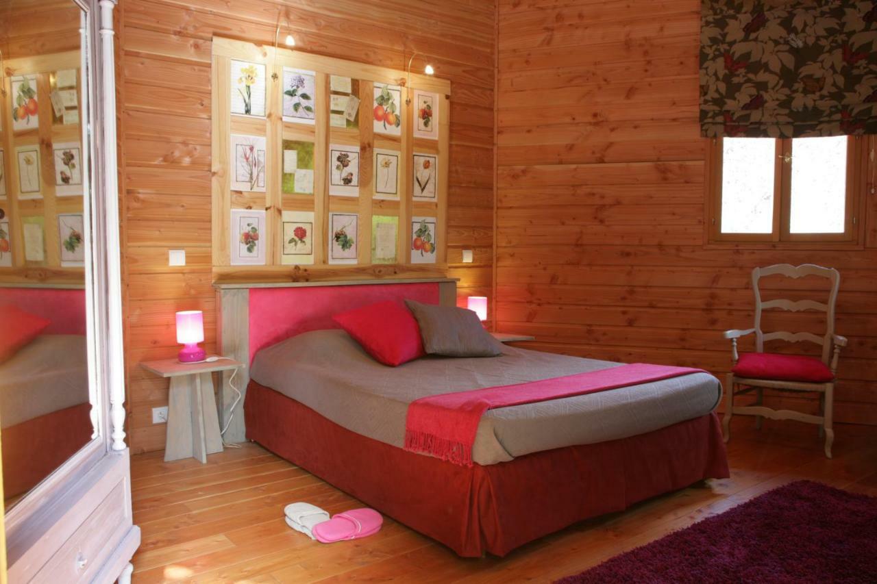 Le Refuge Des Pots Rouges Villa Cros  Eksteriør billede